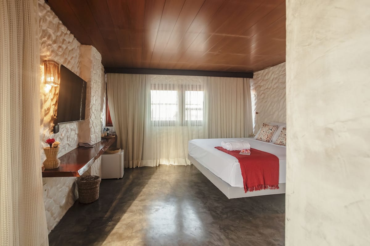 Suíte Master | Minibar, free WiFi, bed sheets