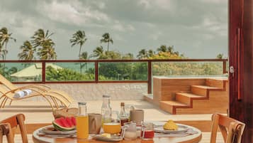 Sudah termasuk sarapan prasmanan setiap hari