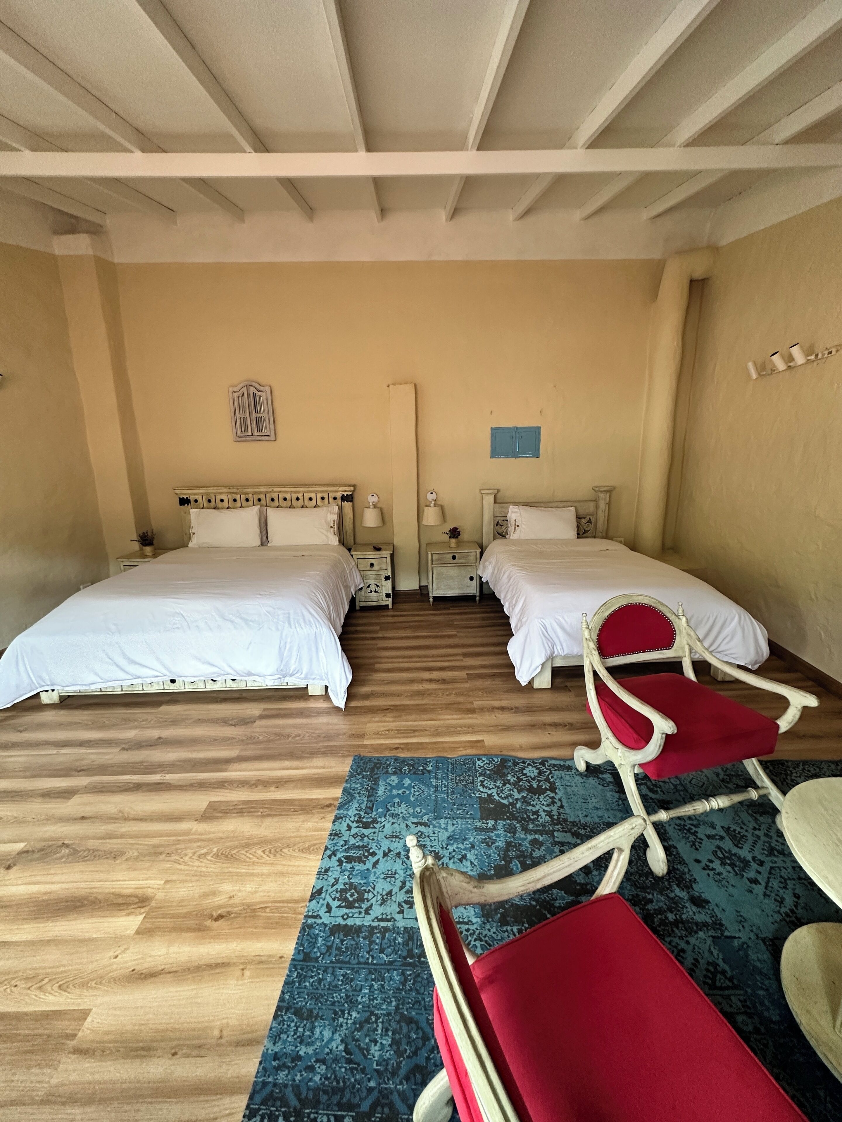 Deluxe Suite | Free WiFi