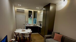 Living area - Eliz Stay: Your Cozy Home Away From Home, Steps from the Lake. (Tiranë)