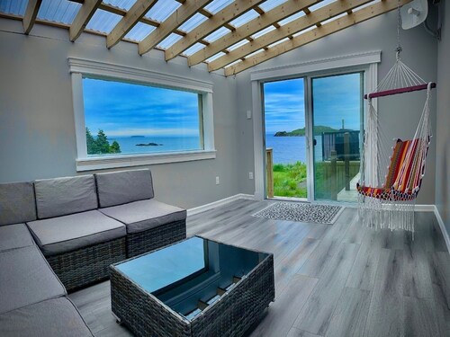 East Coast Oceanfront Escape - Just 45 minutes South of St. John's City NL