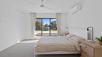 3 bedrooms