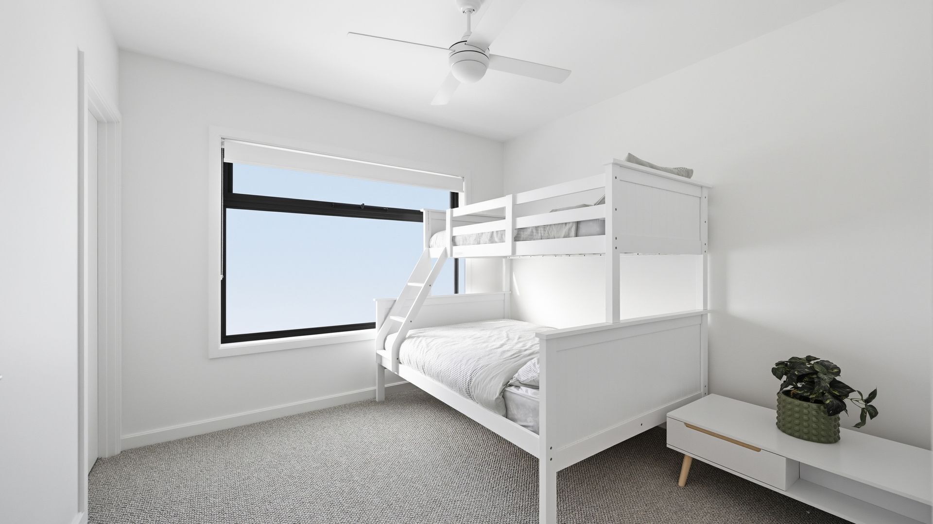 3 bedrooms, iron/ironing board