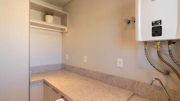 LÀgenhet Basic | Interiör