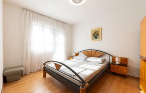 4 habitaciones y wifi gratis 