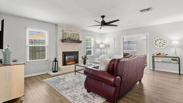 تلفزيون، مدفأة