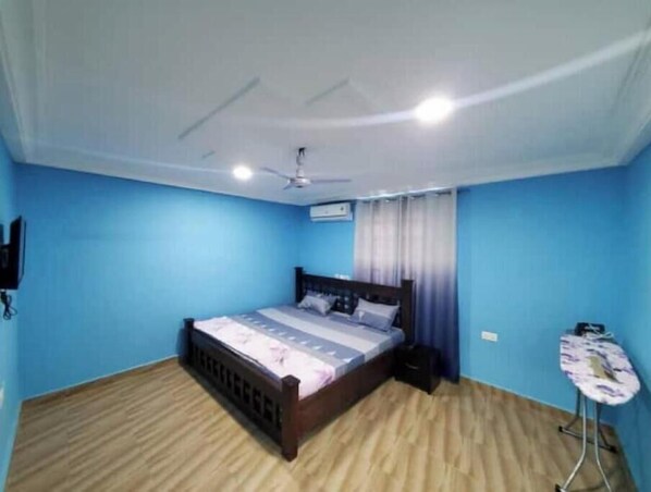 1 bedroom, internet, bed sheets