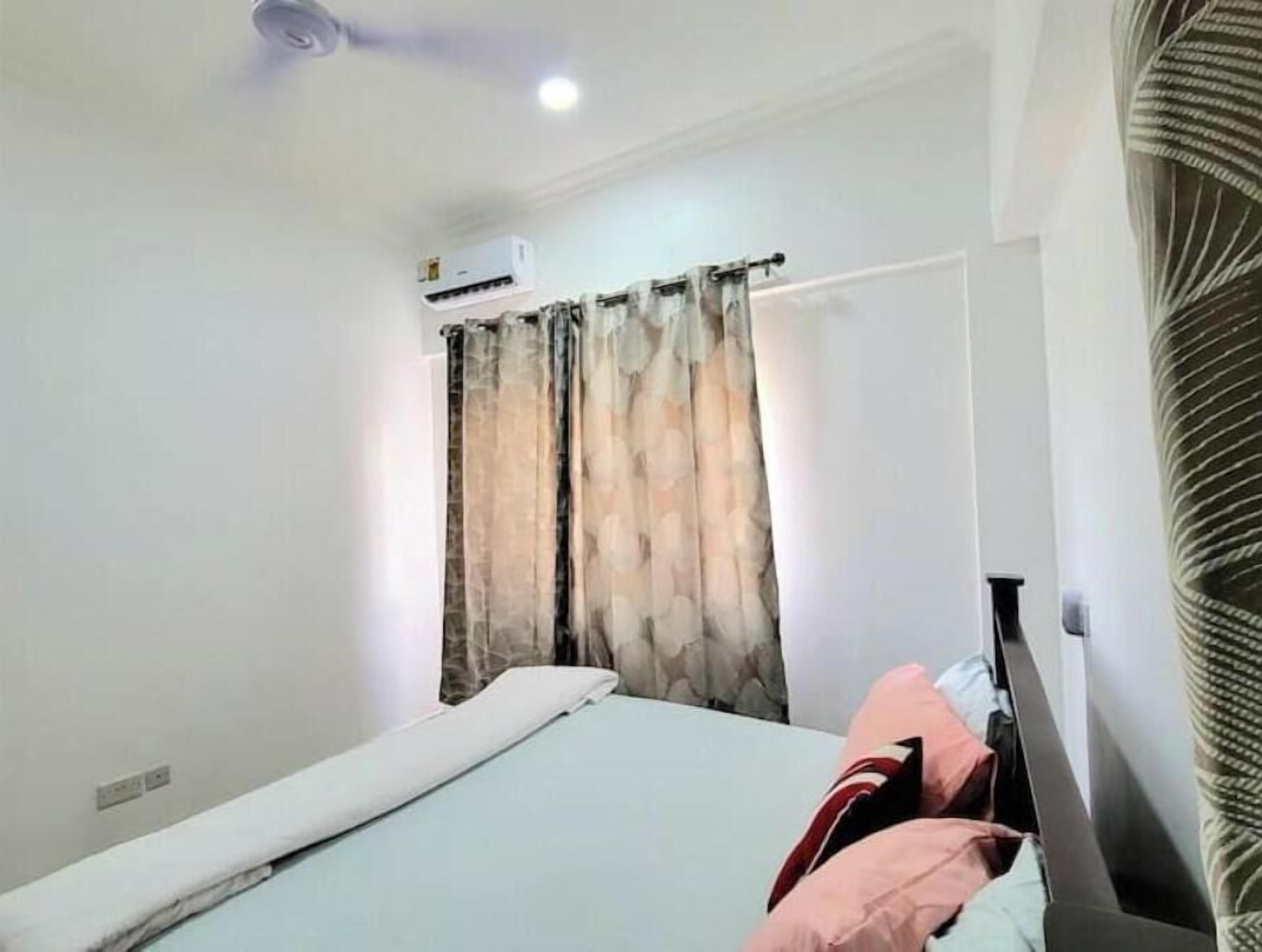 1 habitación, internet y ropa de cama 