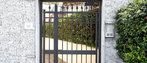 Facciata della struttura