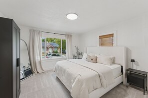 4 bedrooms, iron/ironing board, WiFi, bed sheets - Charming City Stay – 4BR SLC Bungalow (South Salt Lake)