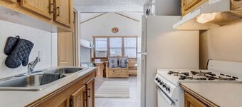 Tiny Home 1 near HOT Springs! In Buena Vista, CO