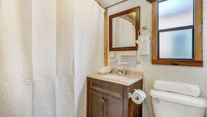 Shower, towels