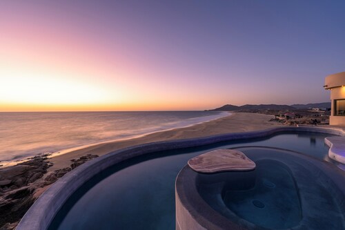 Casa Marlin Exclusive 360° Beachfront Luxury with Spectacular Whale Watching