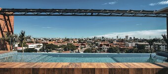 อเมริกา อพาร์ตเมนต์