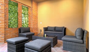 Interior - Stunning 2BR Condo - 5 min to Beach (Cabo San Lucas)