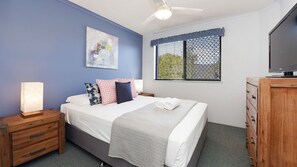 2 bedrooms, free WiFi, bed sheets