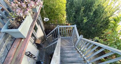 Entire 2-Bedroom Flat in Vibrant Mission District