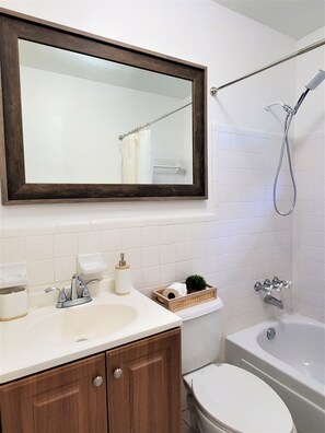 Towels, soap, toilet paper