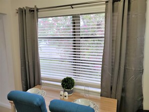 Interior - Private 2BR Apartment in Dania Beach - Near Airport, Beach & Free Parking (Dania Beach)