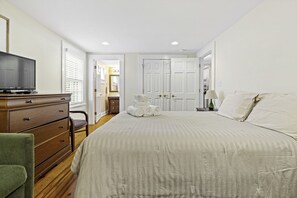 4 bedrooms, iron/ironing board, travel cot, WiFi