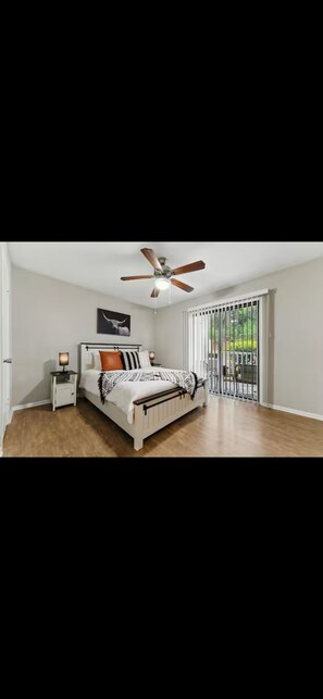 1 bedroom, iron/ironing board, internet, bed sheets