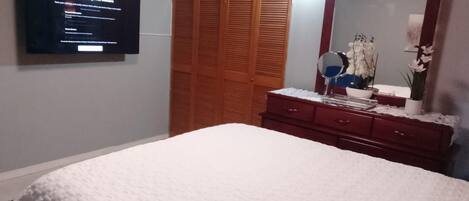 2 soveværelser, strygejern/strygebræt, Wi-Fi, sengetøj