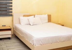 3 bedrooms, Internet, bed sheets