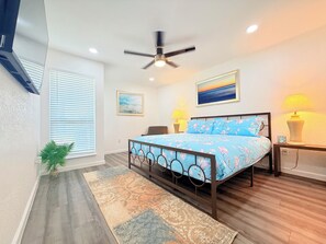 3 bedrooms, iron/ironing board, WiFi, bed sheets