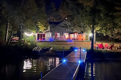 Crystal Haven Lake House: 2.5-bedroom waterfront retreat on Eagle Lake