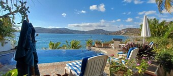 Charming 1-bedroom apartment at La Ropa Beach