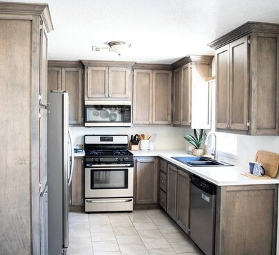 Indie vibe fire pit 3 BR minutes to ECU