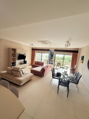 Living area - Jaco Bay 8th Floor Unit (Jaco)