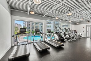 Fitness facility - Waterfront Condo with Pool, Spa, and Fitness Center near Downtown Sarasota (Sarasota)