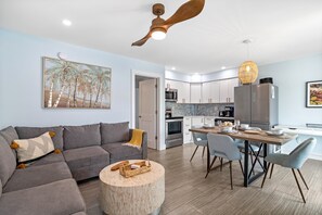 Interior - Sea Angel - Pet Friendly, Located in Siesta Key Village, Steps to Siesta Key Beach! (Siesta Key)
