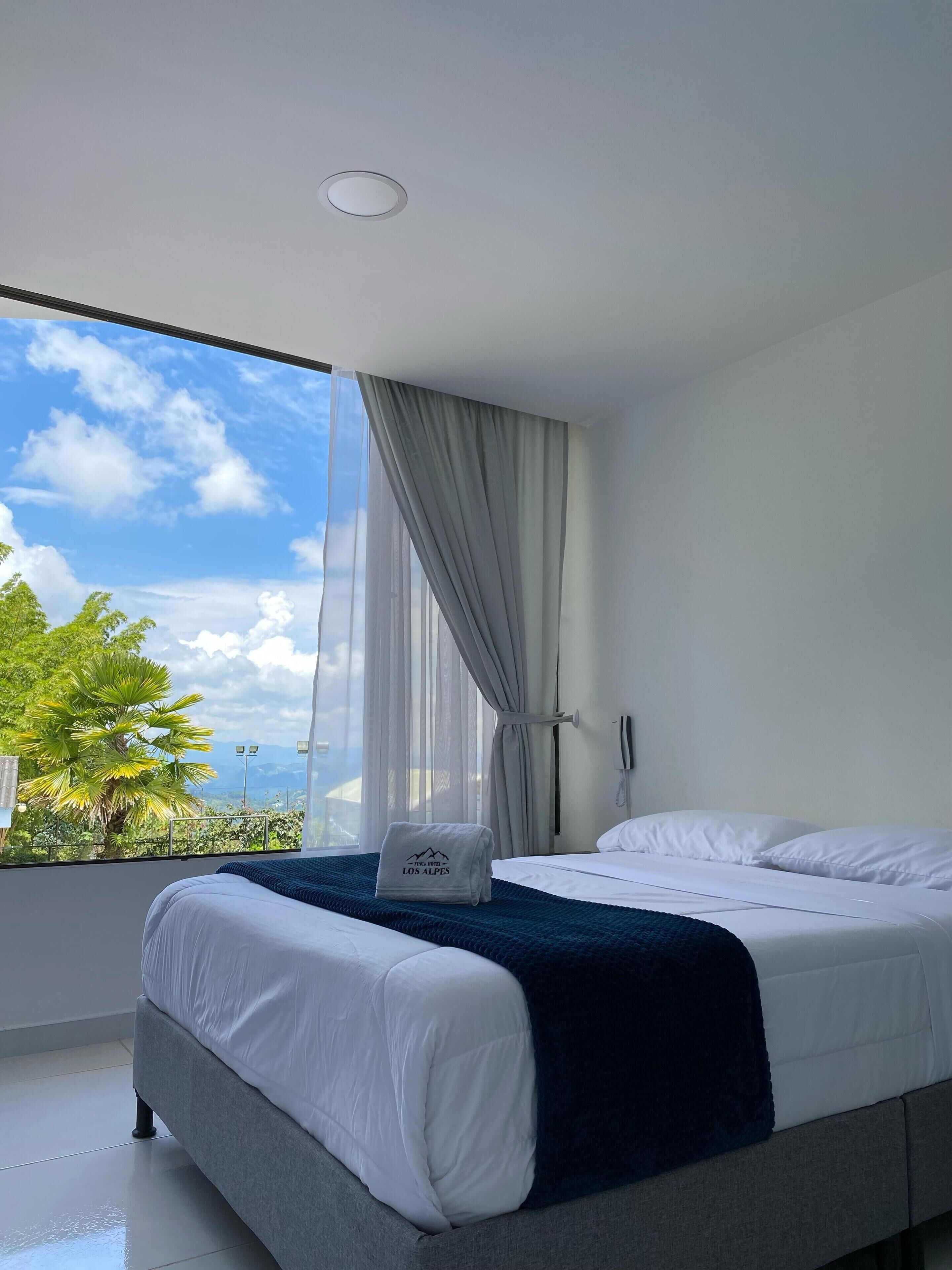 7 habitaciones, wifi y ropa de cama 