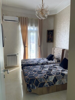 3 chambres, fer et planche Ă  repasser, Wi-Fi, draps fournis