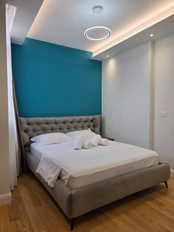 Standard Apartment | Iron/ironing board, free WiFi