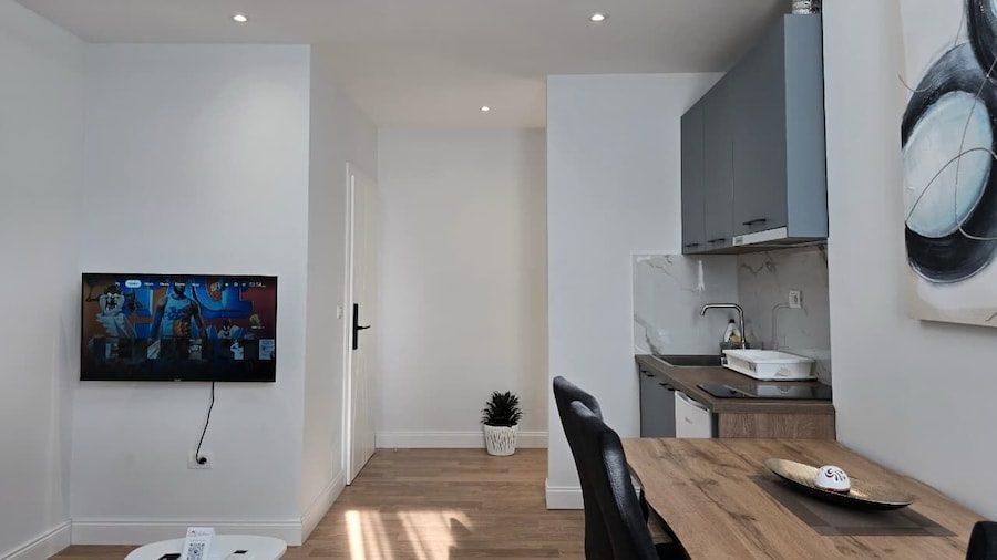 City Center SOLs Apartment
