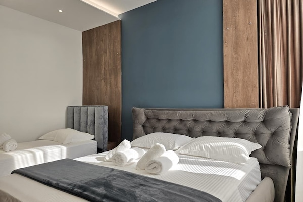 Standard Apartment | Iron/ironing board, free WiFi