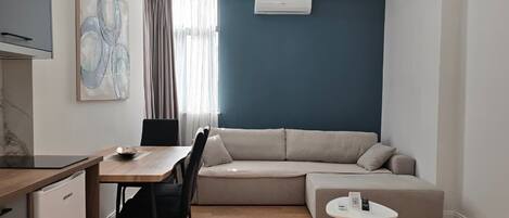 Standard Apartment | Living area