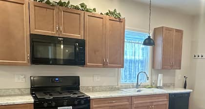 Destination Leisure – Cottage A, 2BR Next to Mitchell State Park Campground