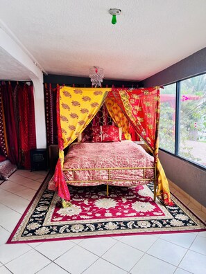 1 chambre, Wi-Fi gratuit, draps fournis