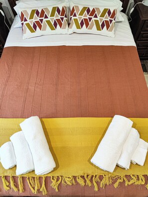 2 bedrooms, iron/ironing board, WiFi, bed sheets - Marca 34 - Holiday home in Monção (Monção)