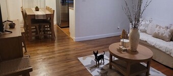 Melrose Place:Charming 2-bedroom beachhouse in delightful Deerfield Beach Island