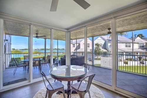 Villa 4204 on Duck Key Boat Slip Available - 3BD 2BA