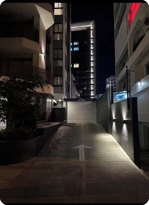 Exterior - Casita Coco - Luxury High Rise Apartment in La Esmeralda, Santiago (Santiago de los Caballeros)