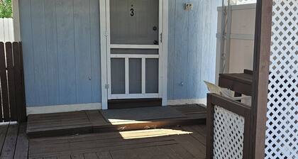 Casita Chiquita, a Charming studio in North East Albuquerque.