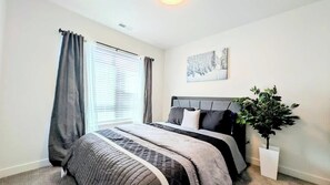 4 bedrooms, free WiFi, bed sheets