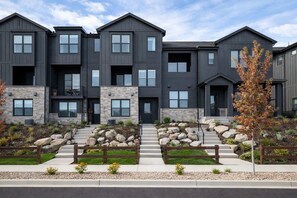 Exterior - Private Condo, Snowbasin, IKON, Workstation, WIFI (Morgan)