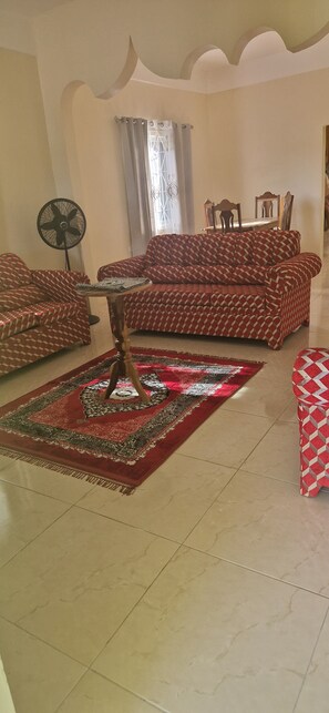 تلفزيون ذكي